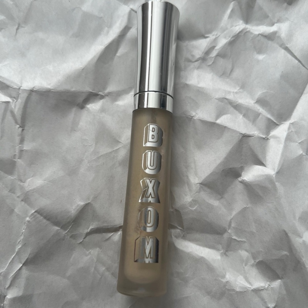 Buxom Full-On Plumping Lip Cream “Gin Fizz”